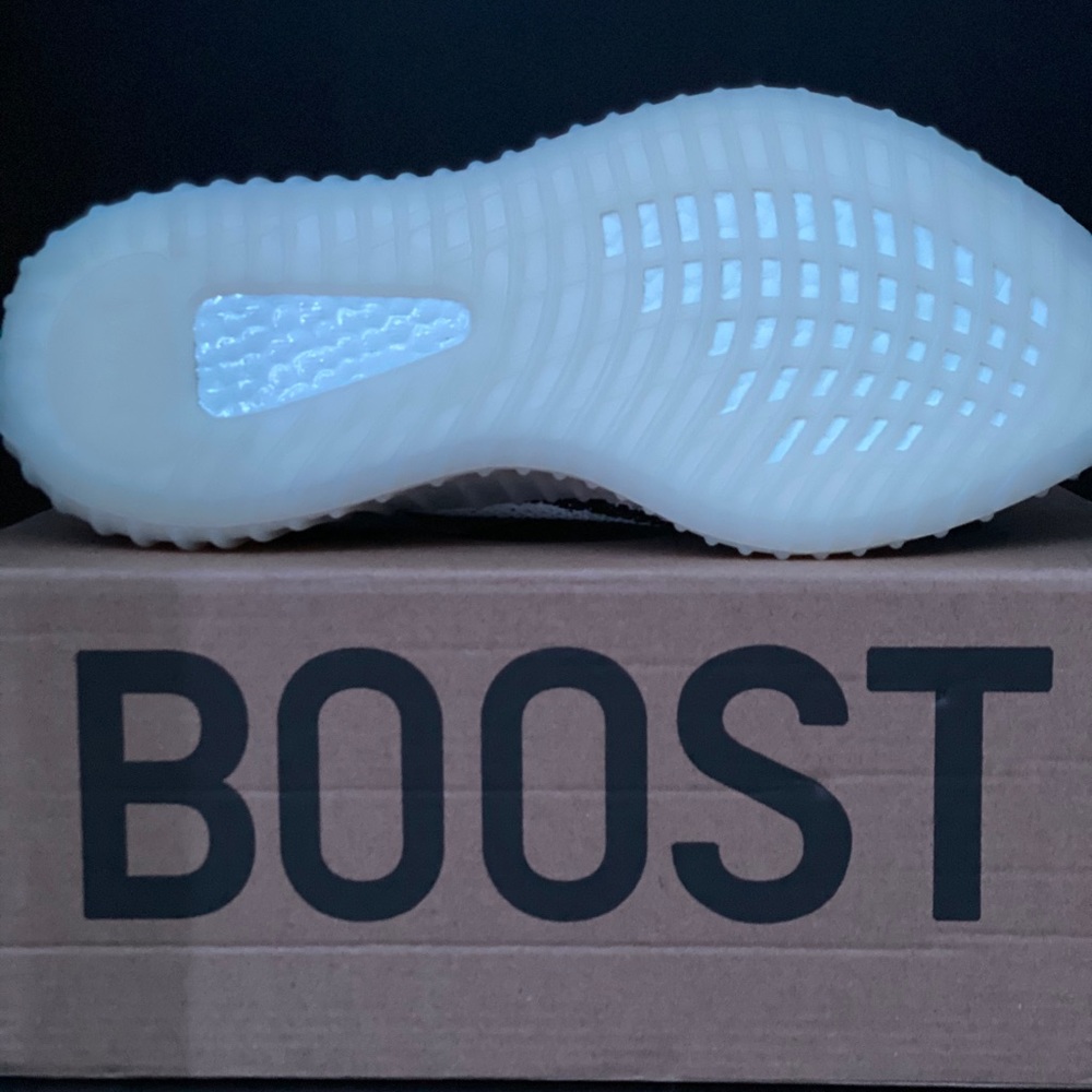 Yeezy 350 Zebra Size 11 “Brand New” - Picture 5 of 6